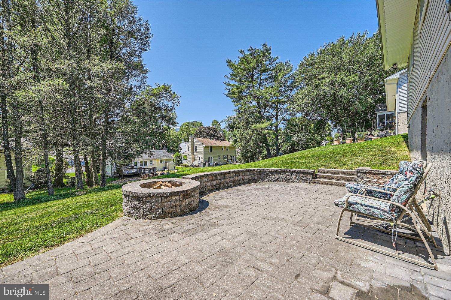 13 FLANDERS RIDGE COURT