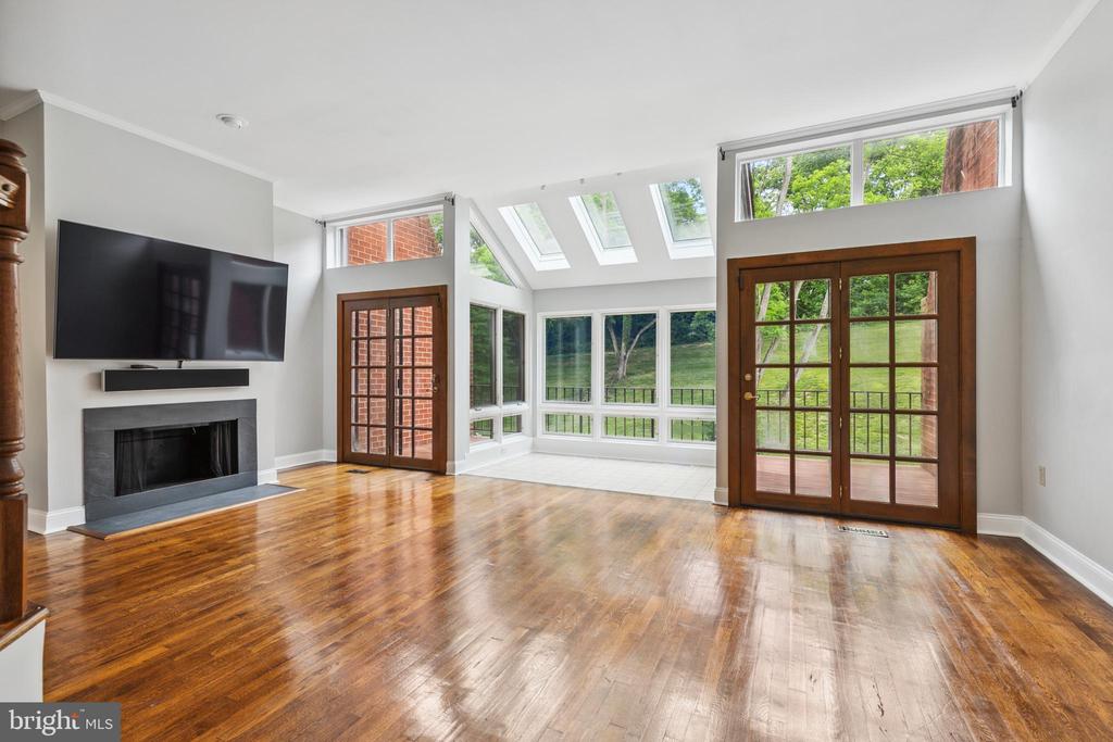 31 MALIBU COURT