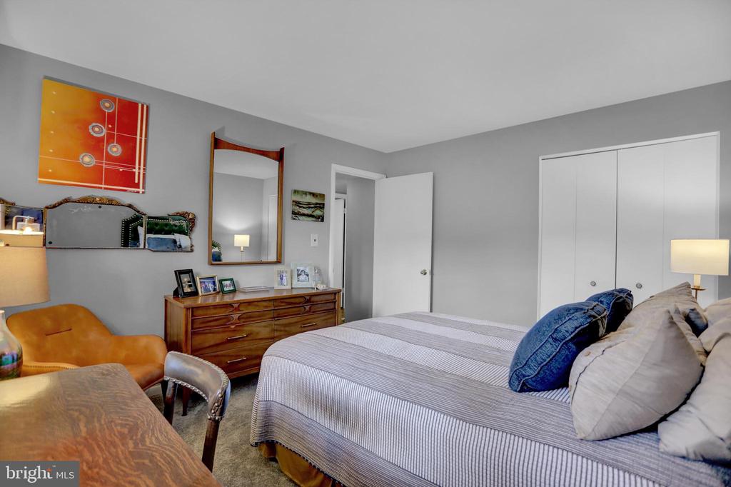 5 GLENAMOY ROAD 102