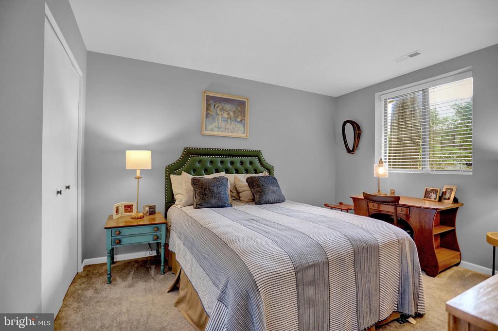 5 GLENAMOY ROAD 102