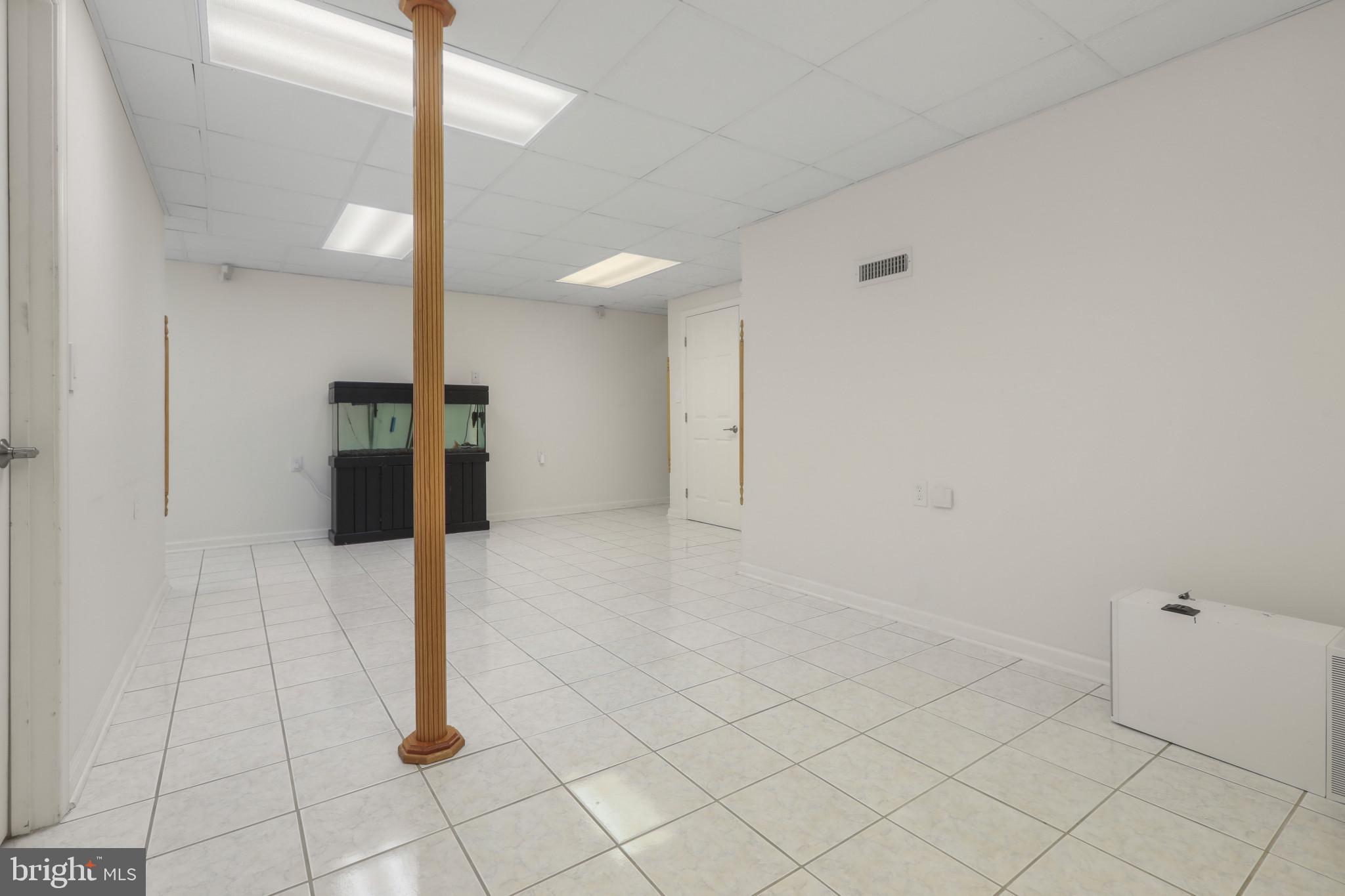 2 DARNEY COURT
