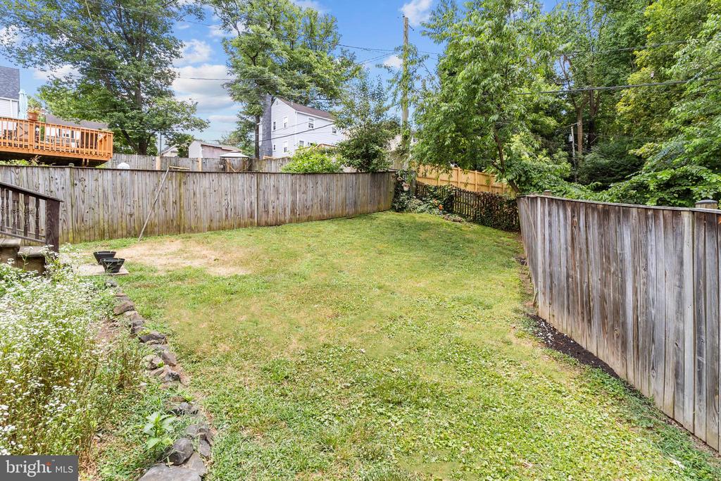 14 GWYNN LAKE DRIVE