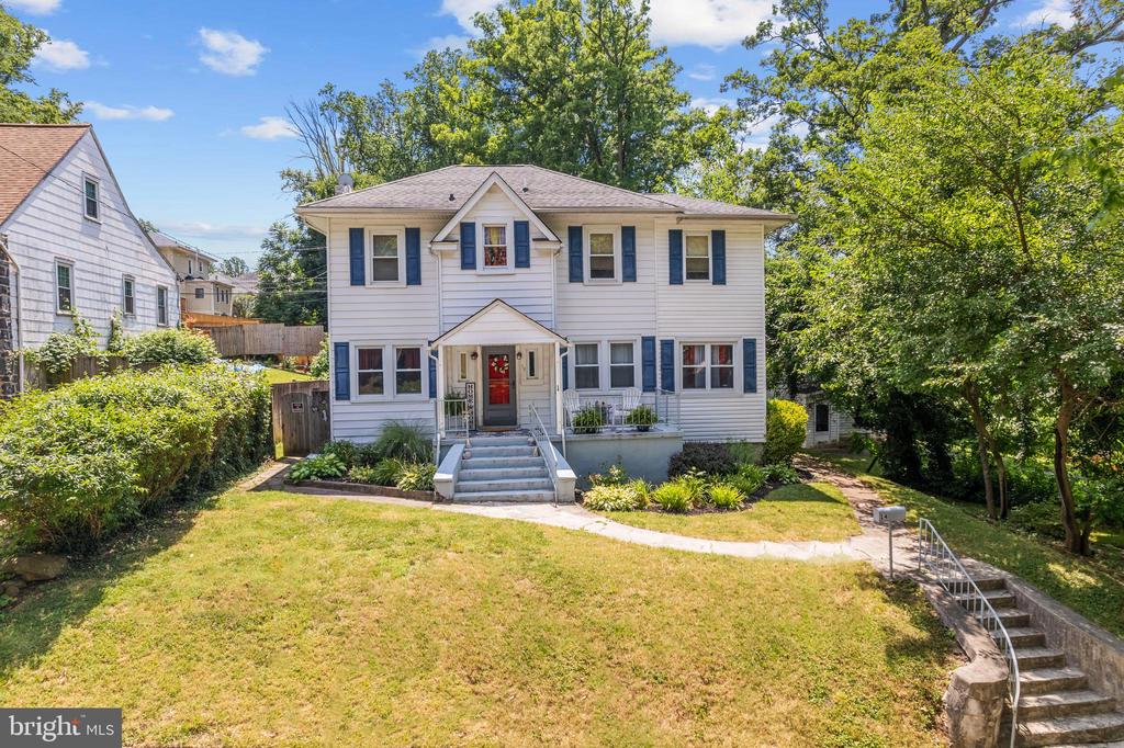 14 GWYNN LAKE DRIVE