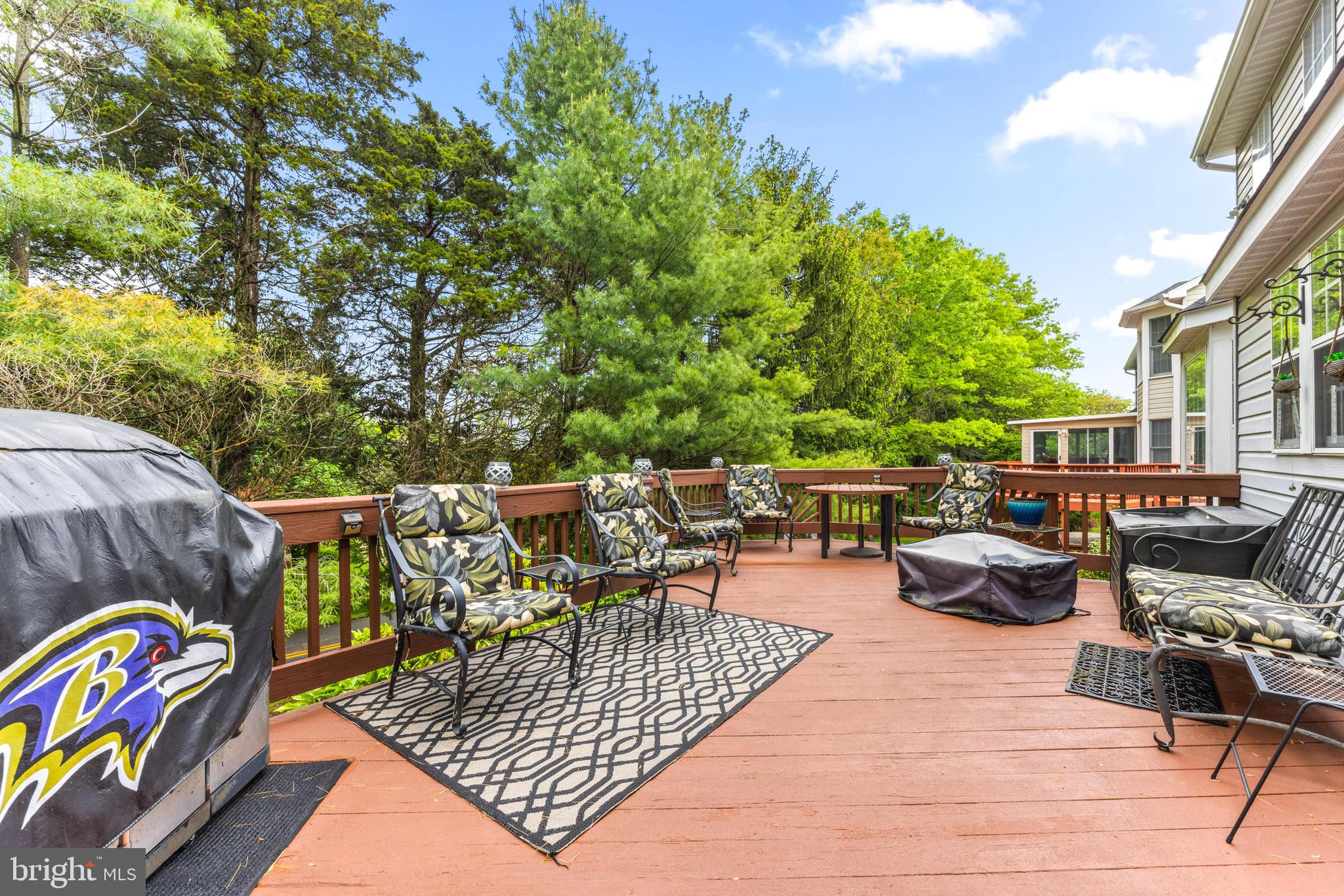 242 RITTERSLEA COURT