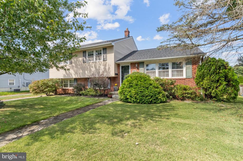 1618 ALSTON ROAD