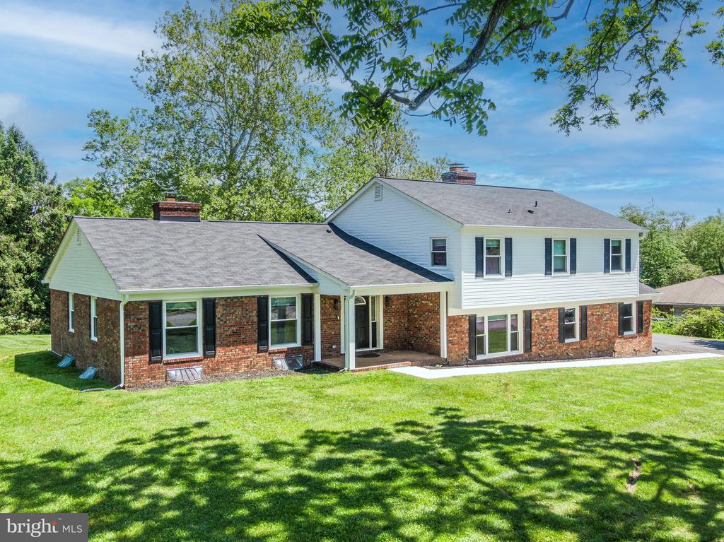 1507 SHERBROOK ROAD