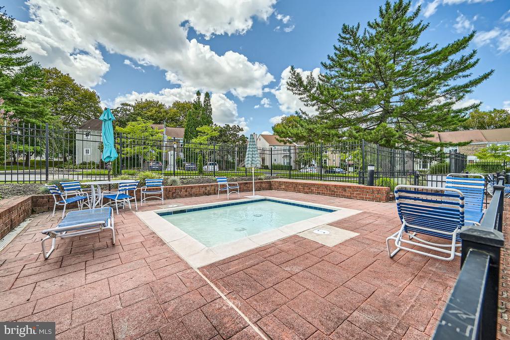 2105 WOODBOX LANE C 2105C