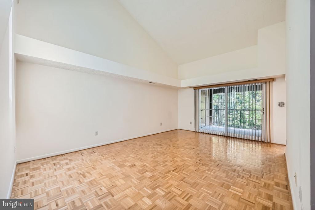 2105 WOODBOX LANE C 2105C