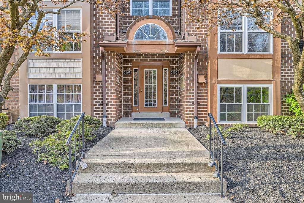 2105 WOODBOX LANE C 2105C