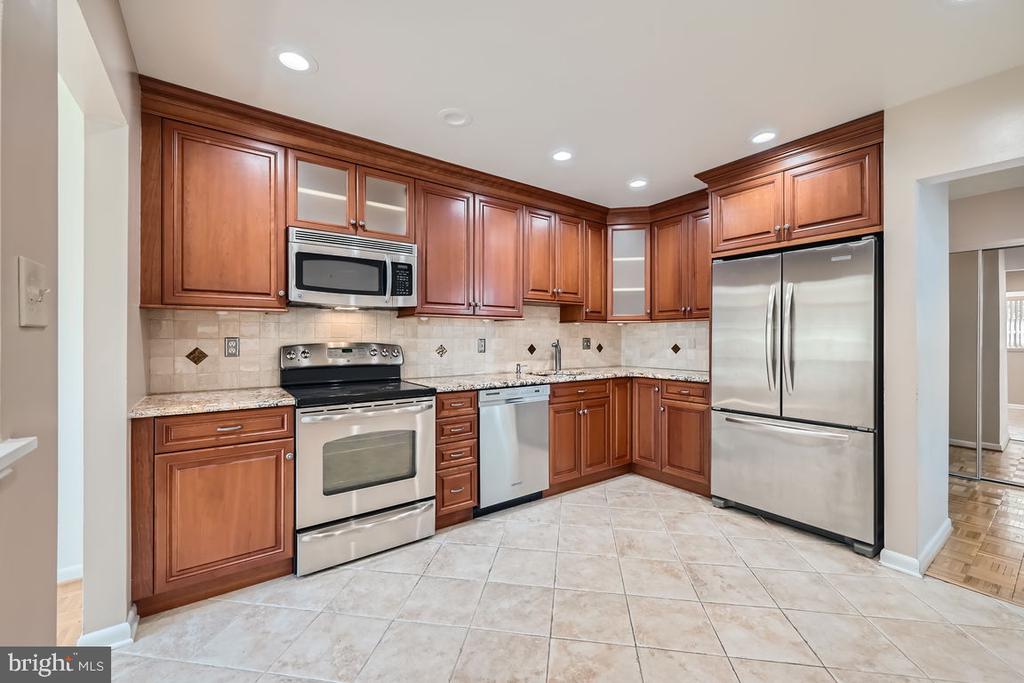 2105 WOODBOX LANE C 2105C