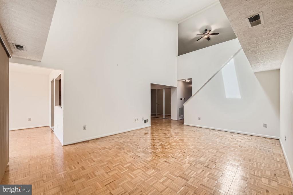 2105 WOODBOX LANE C 2105C