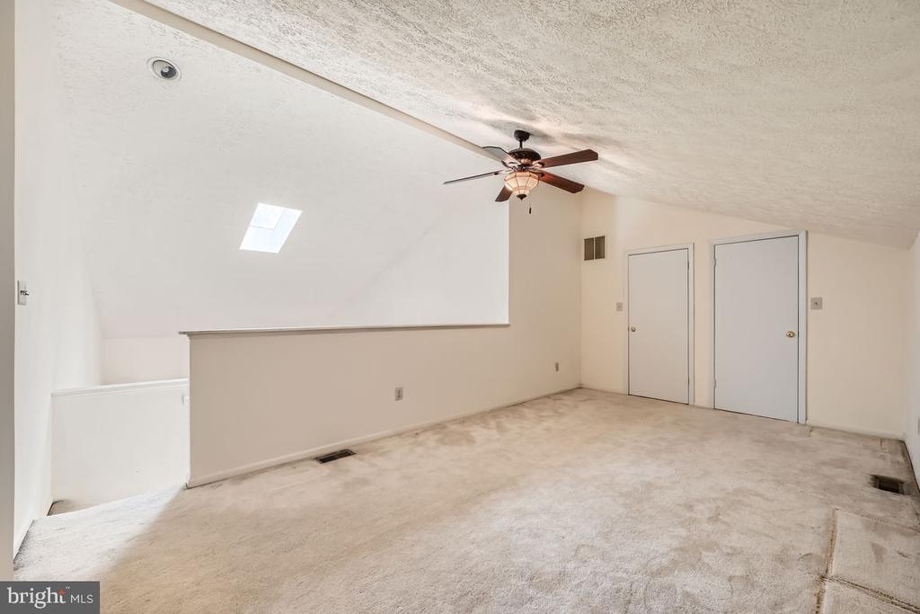 2105 WOODBOX LANE C 2105C