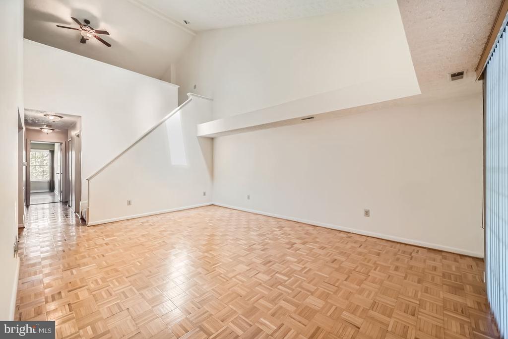 2105 WOODBOX LANE C 2105C