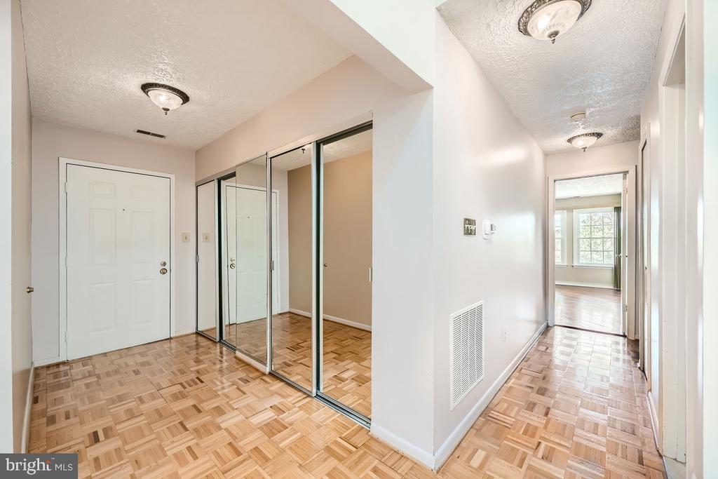 2105 WOODBOX LANE C 2105C