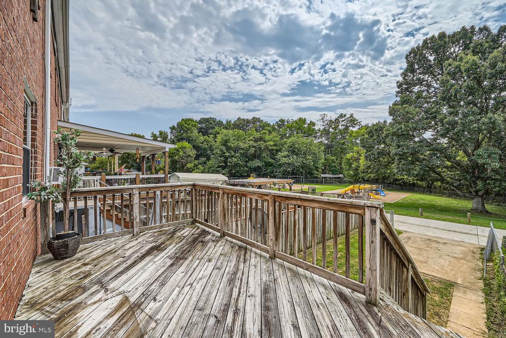 726 SEAWALL ROAD