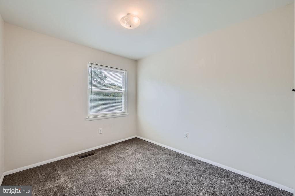 726 SEAWALL ROAD