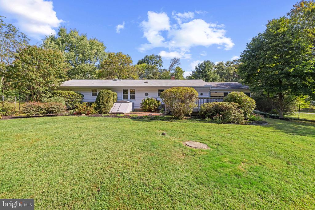 104 SUNNYDALE WAY