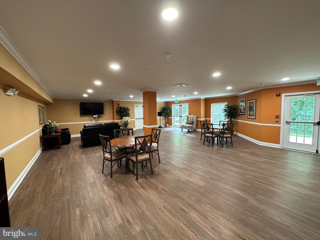 307 WYNDHAM CIRCLE 307 H