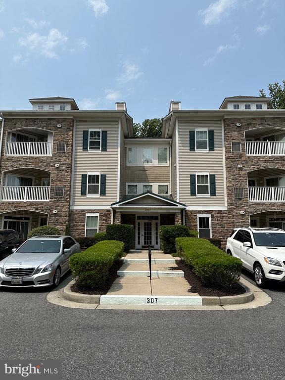 307 WYNDHAM CIRCLE 307 H