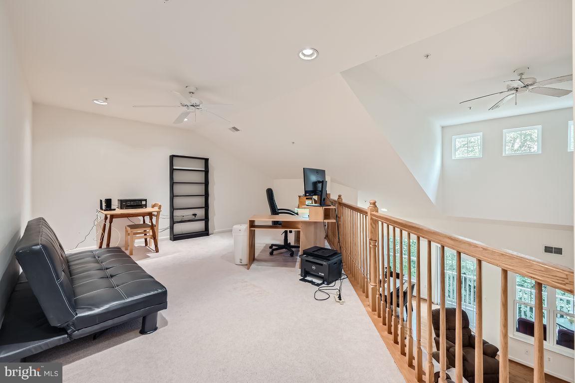 302 WYNDHAM CIRCLE 302J