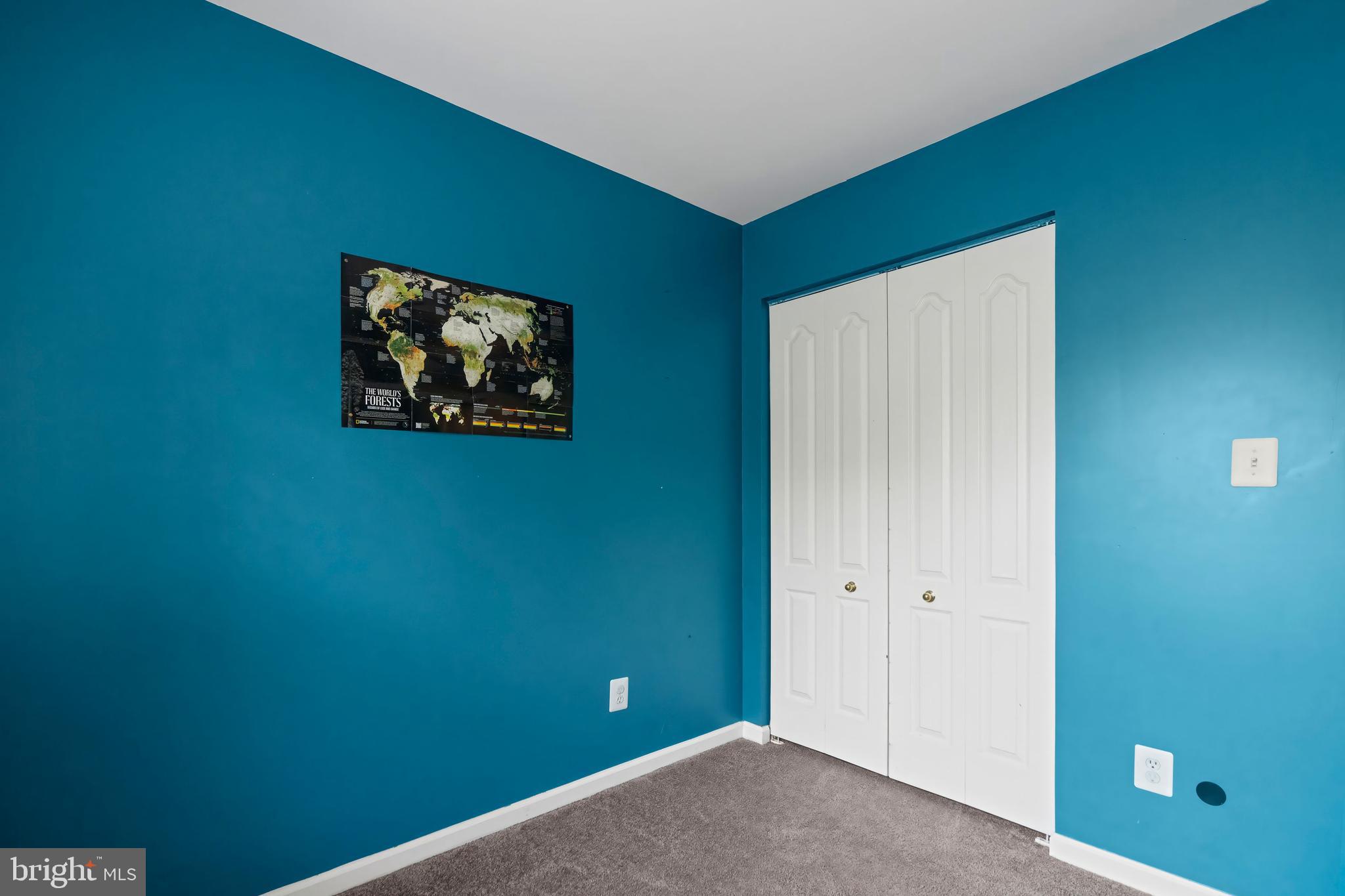 2 CAROB COURT