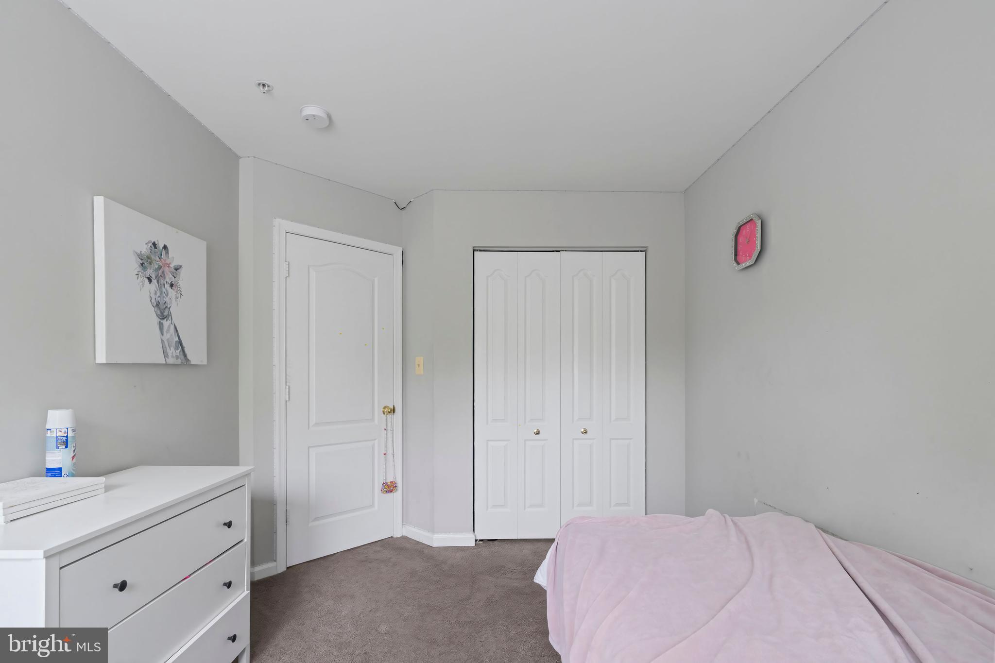 2 CAROB COURT