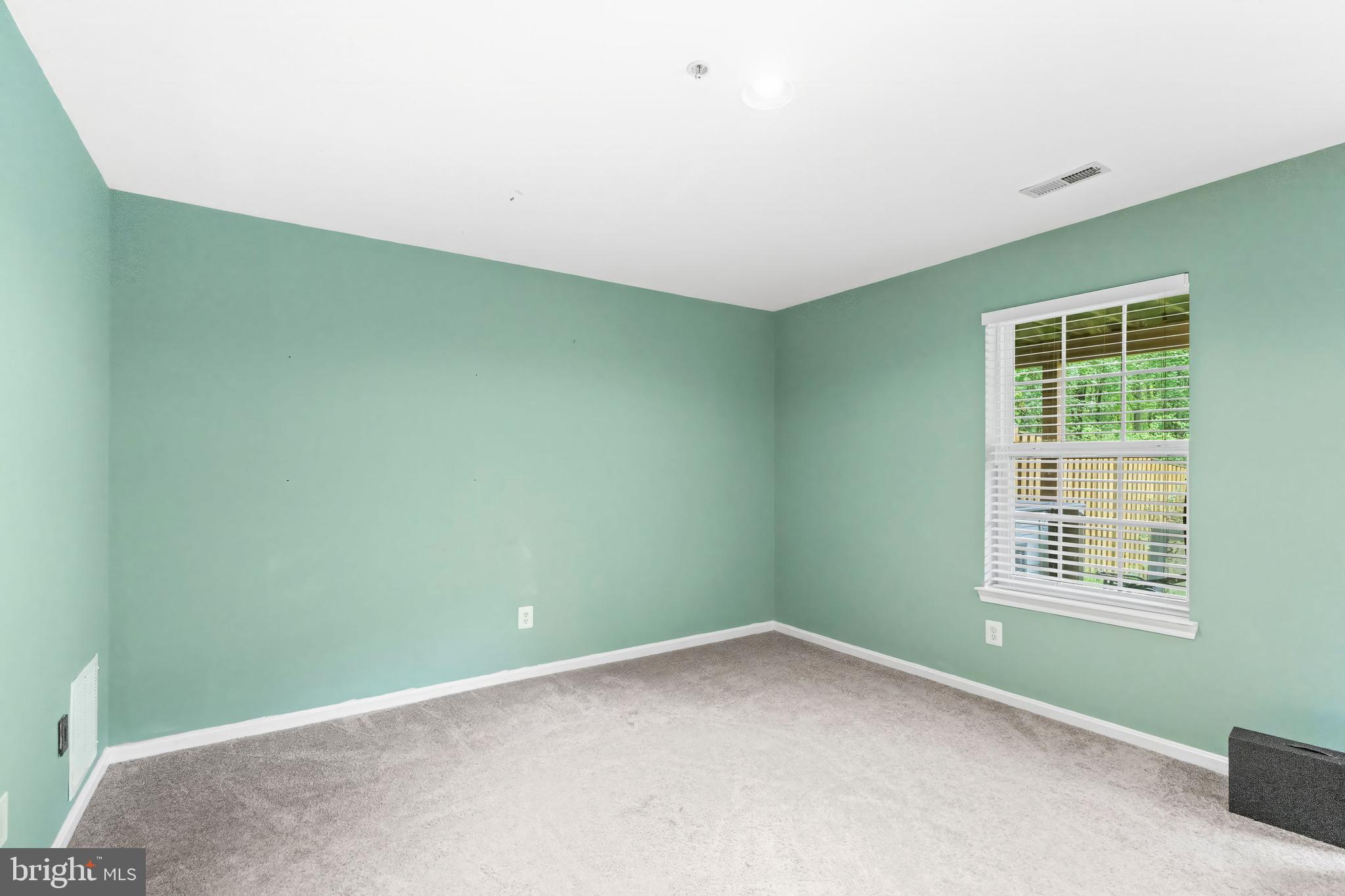 2 CAROB COURT