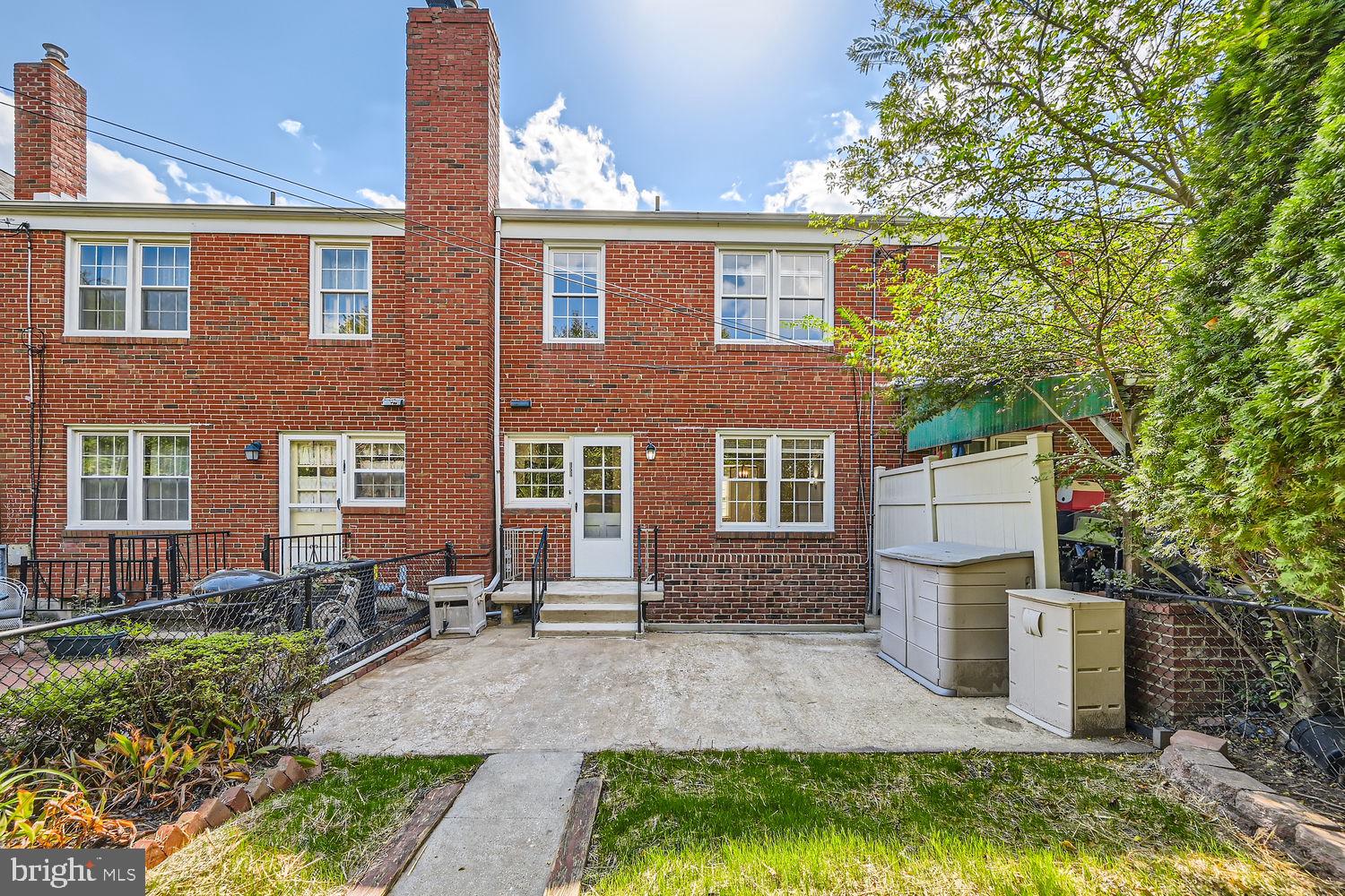 1552 PUTTY HILL AVENUE