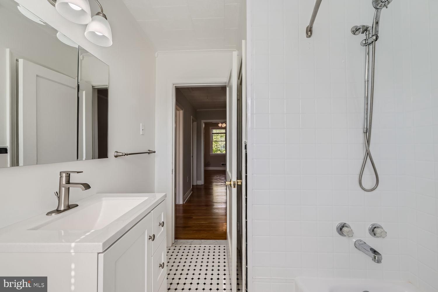 1552 PUTTY HILL AVENUE