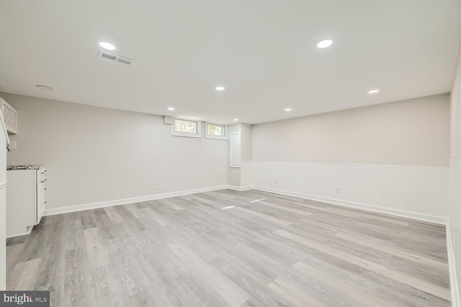 1552 PUTTY HILL AVENUE