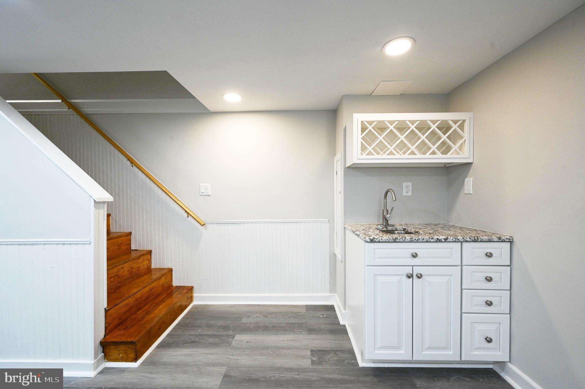 1552 PUTTY HILL AVENUE