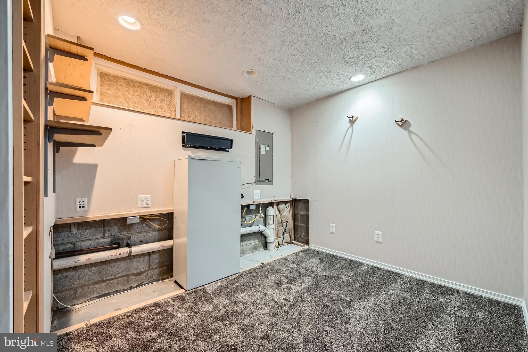 19 HUNTING HORN CIRCLE