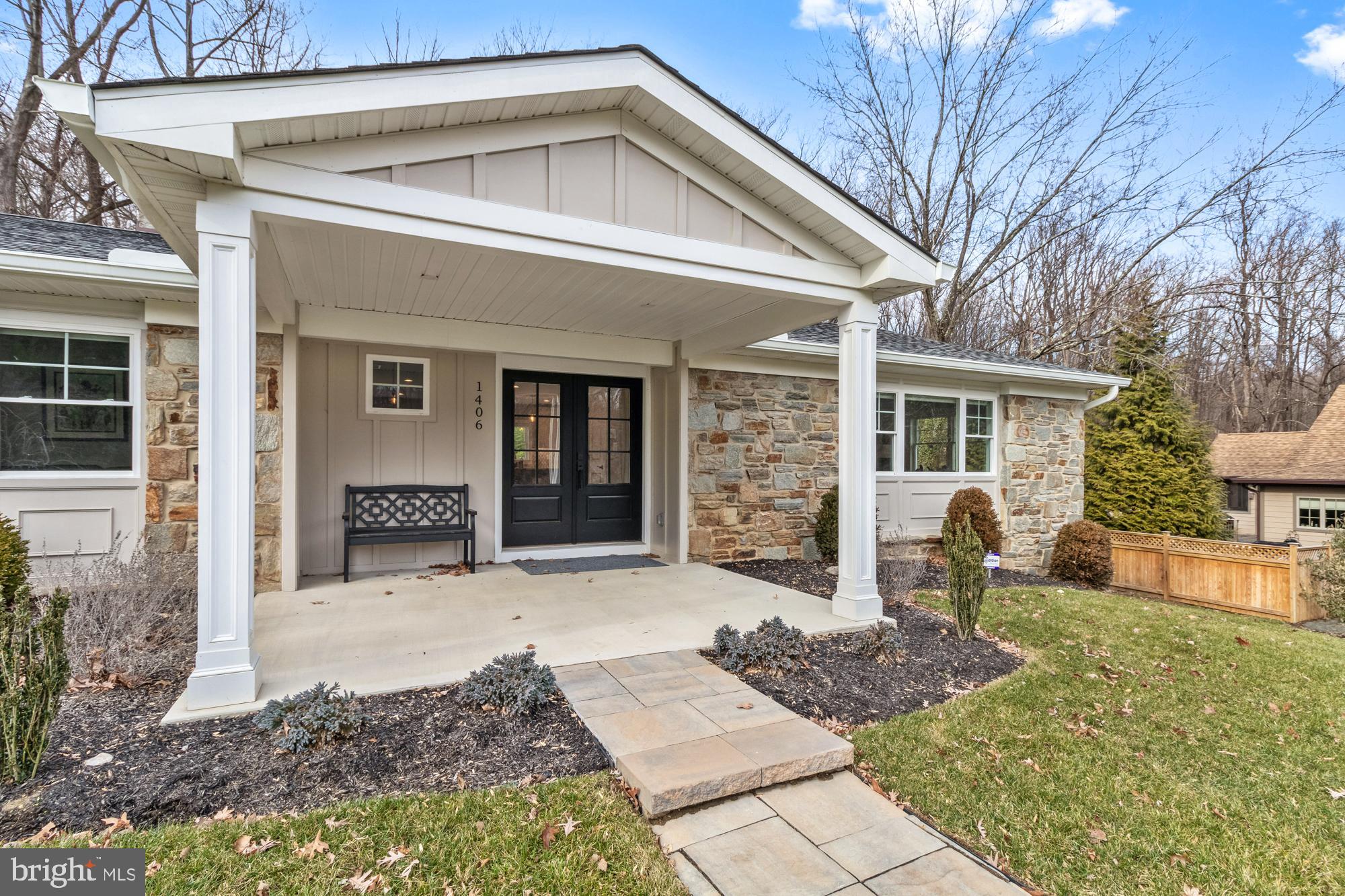 1406 AUTUMN LEAF ROAD