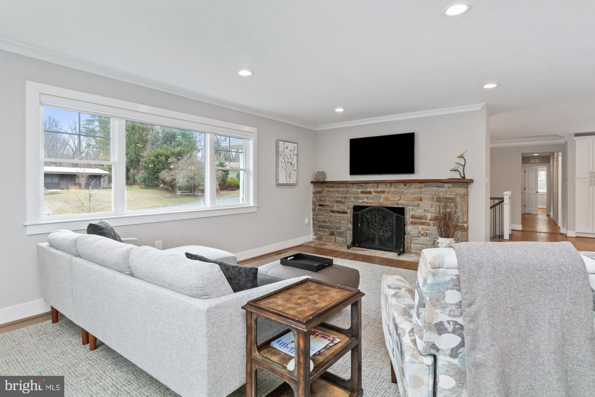 1406 AUTUMN LEAF ROAD