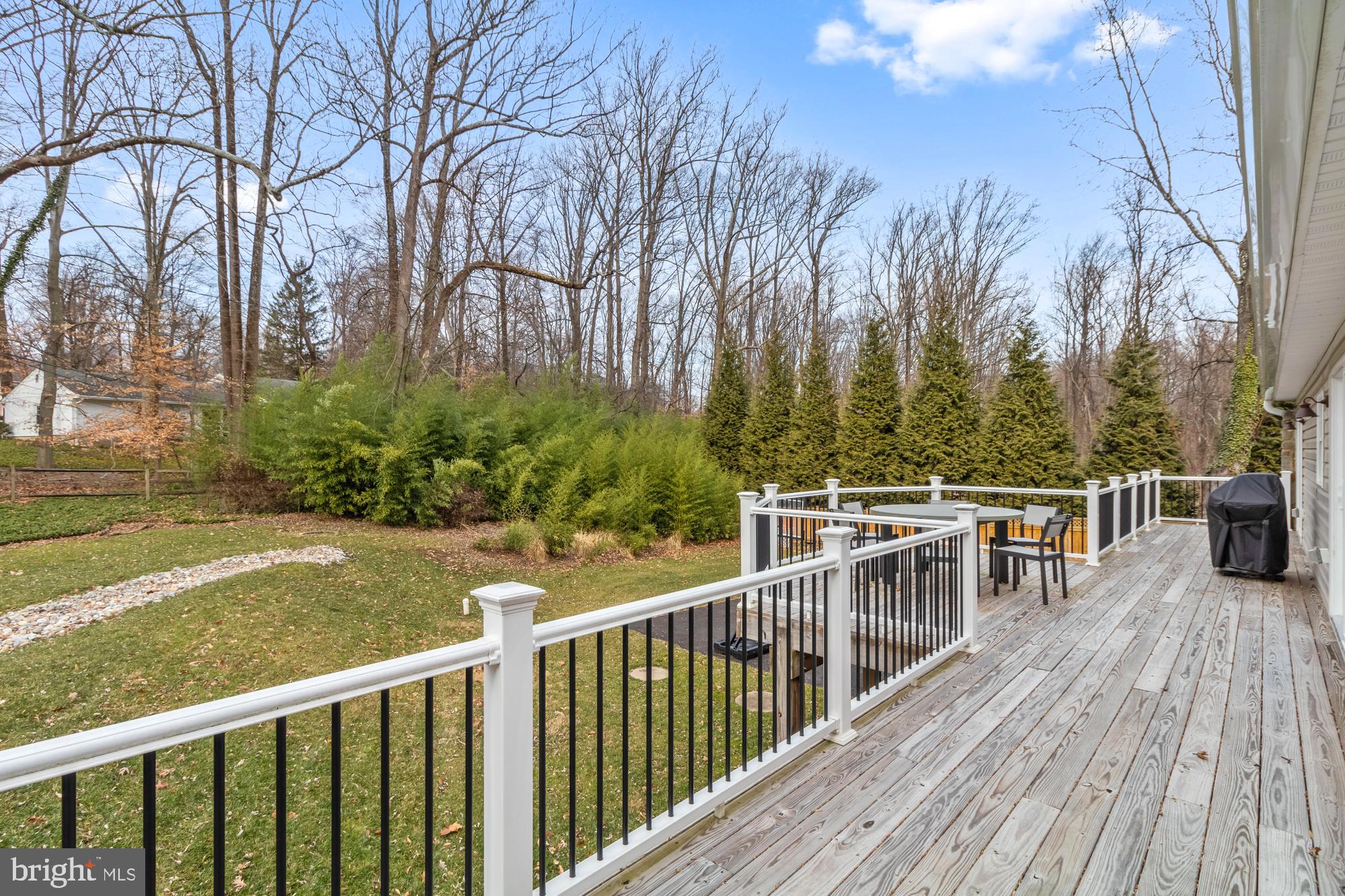 1406 AUTUMN LEAF ROAD