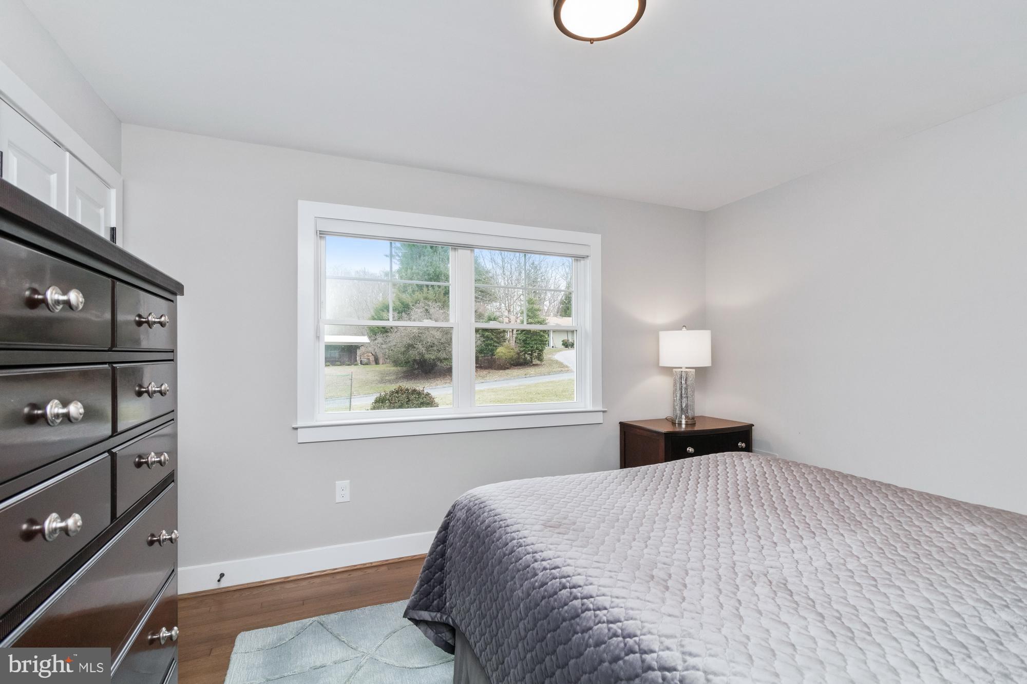 1406 AUTUMN LEAF ROAD