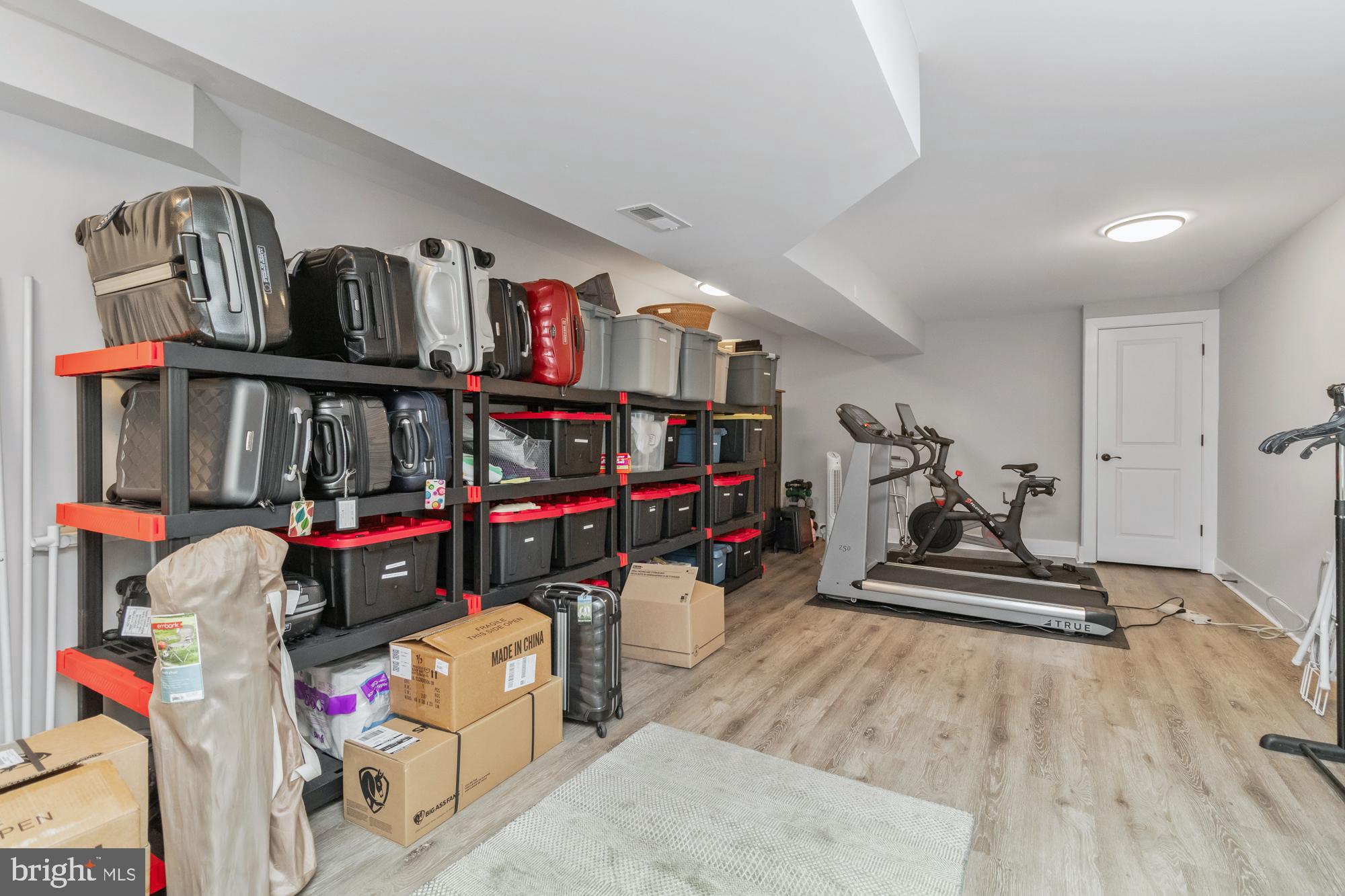 1406 AUTUMN LEAF ROAD