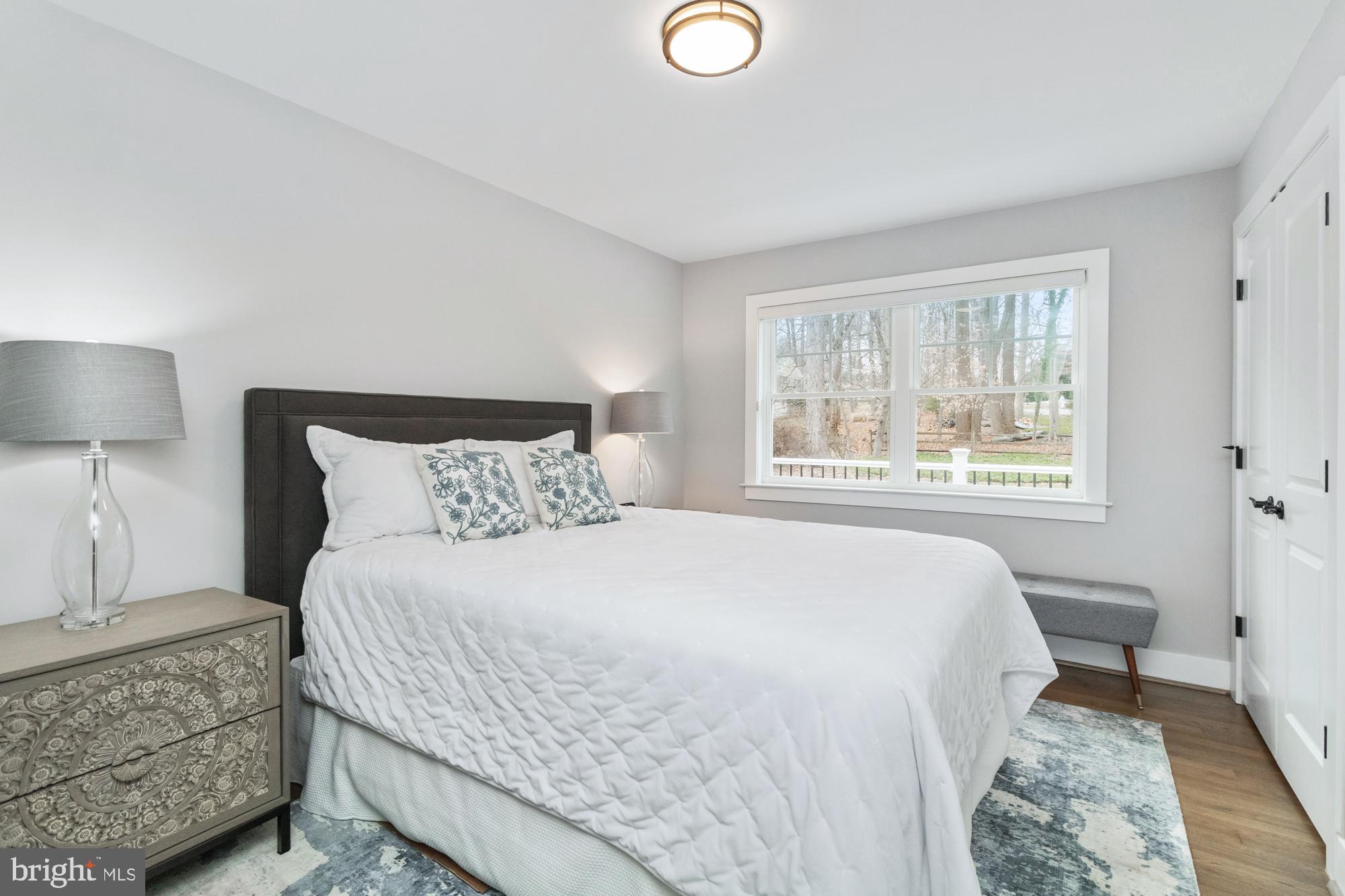 1406 AUTUMN LEAF ROAD