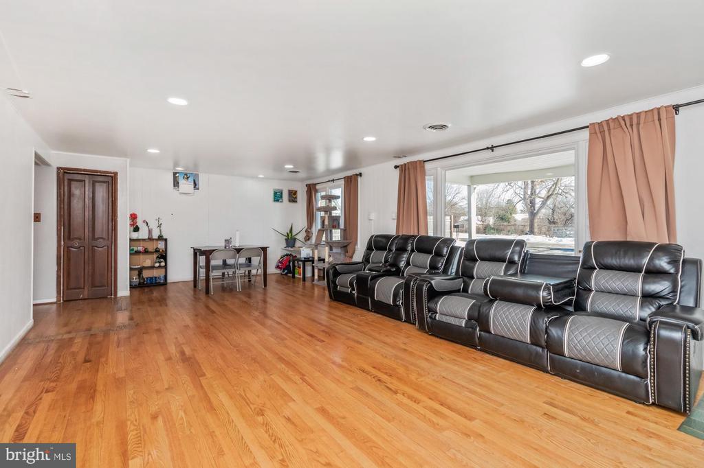 206 MOSER LANE