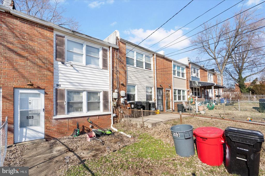 503 CARLSBAD COURT