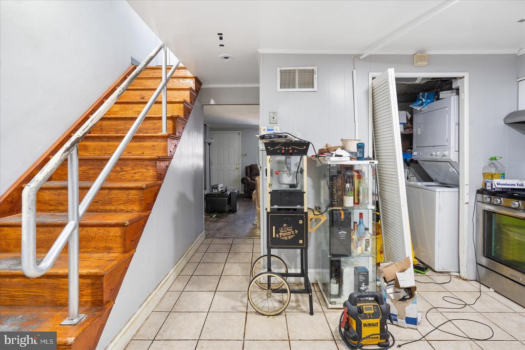503 CARLSBAD COURT