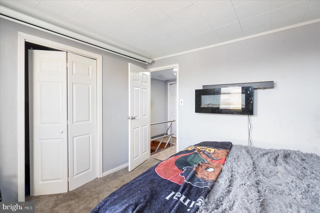 503 CARLSBAD COURT