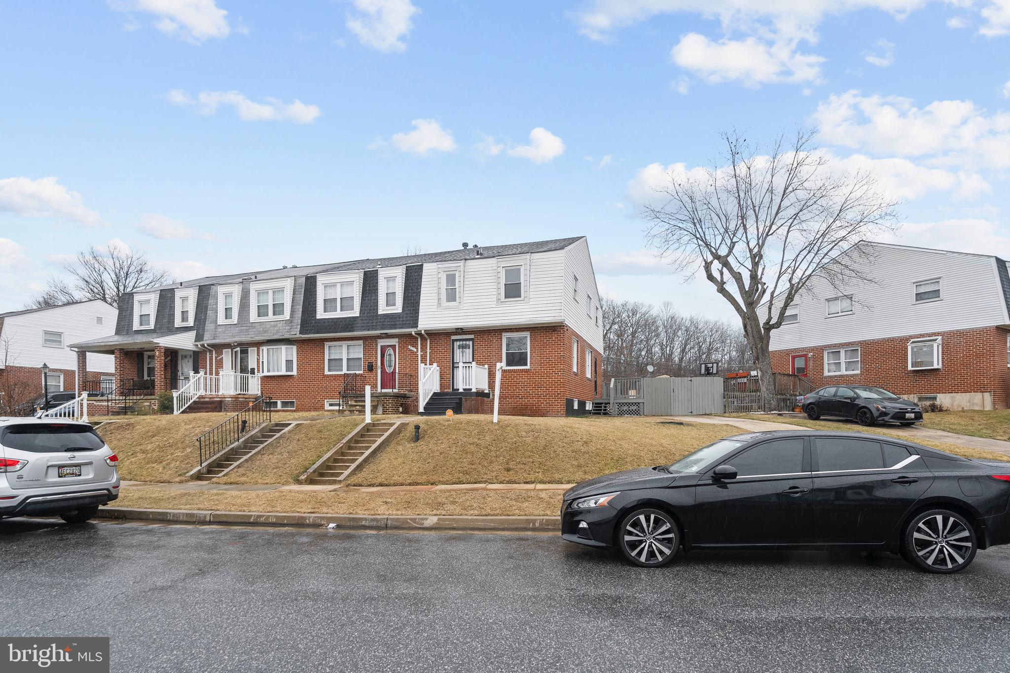 5709 VAN DYKE ROAD