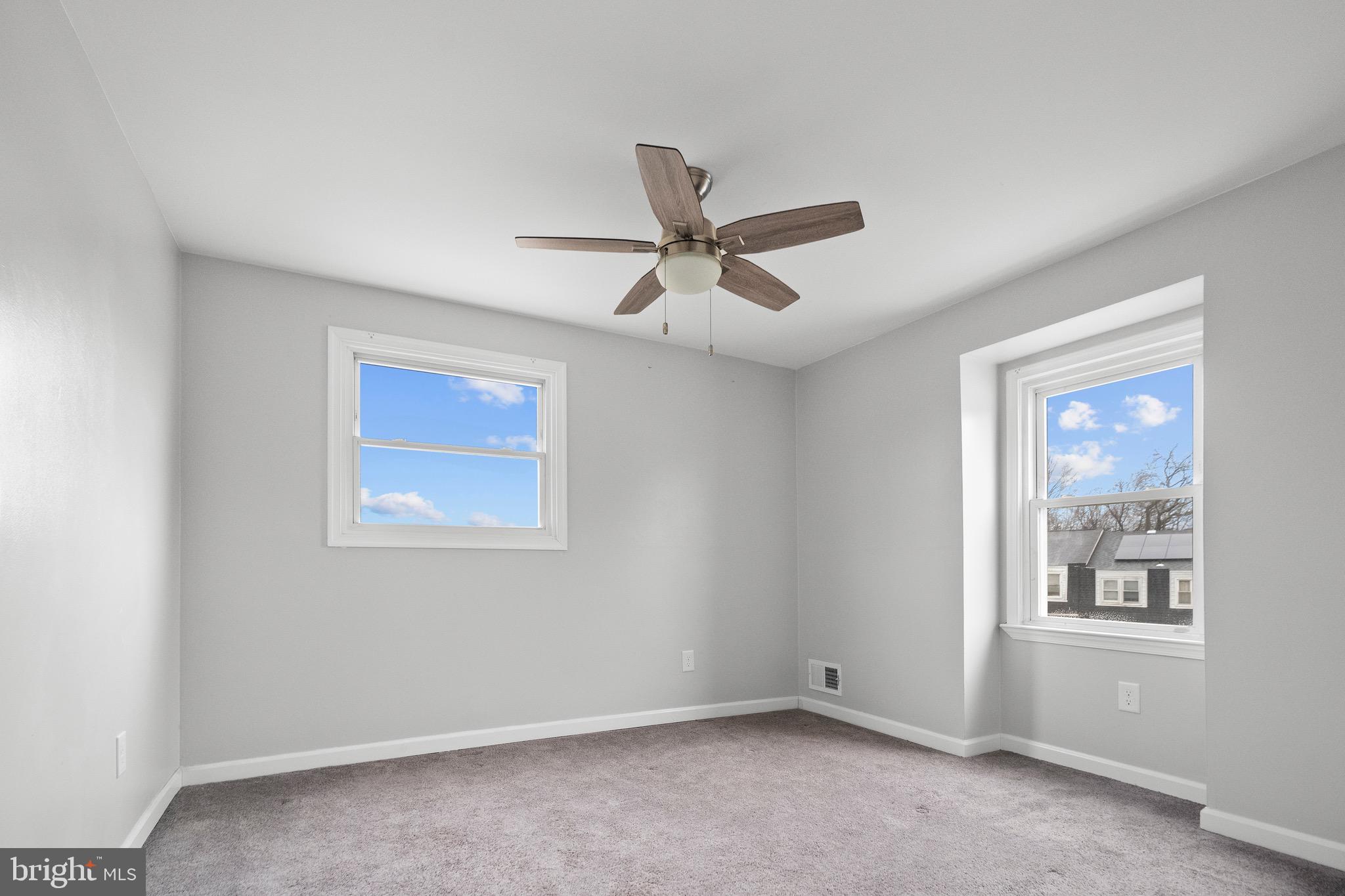 5709 VAN DYKE ROAD