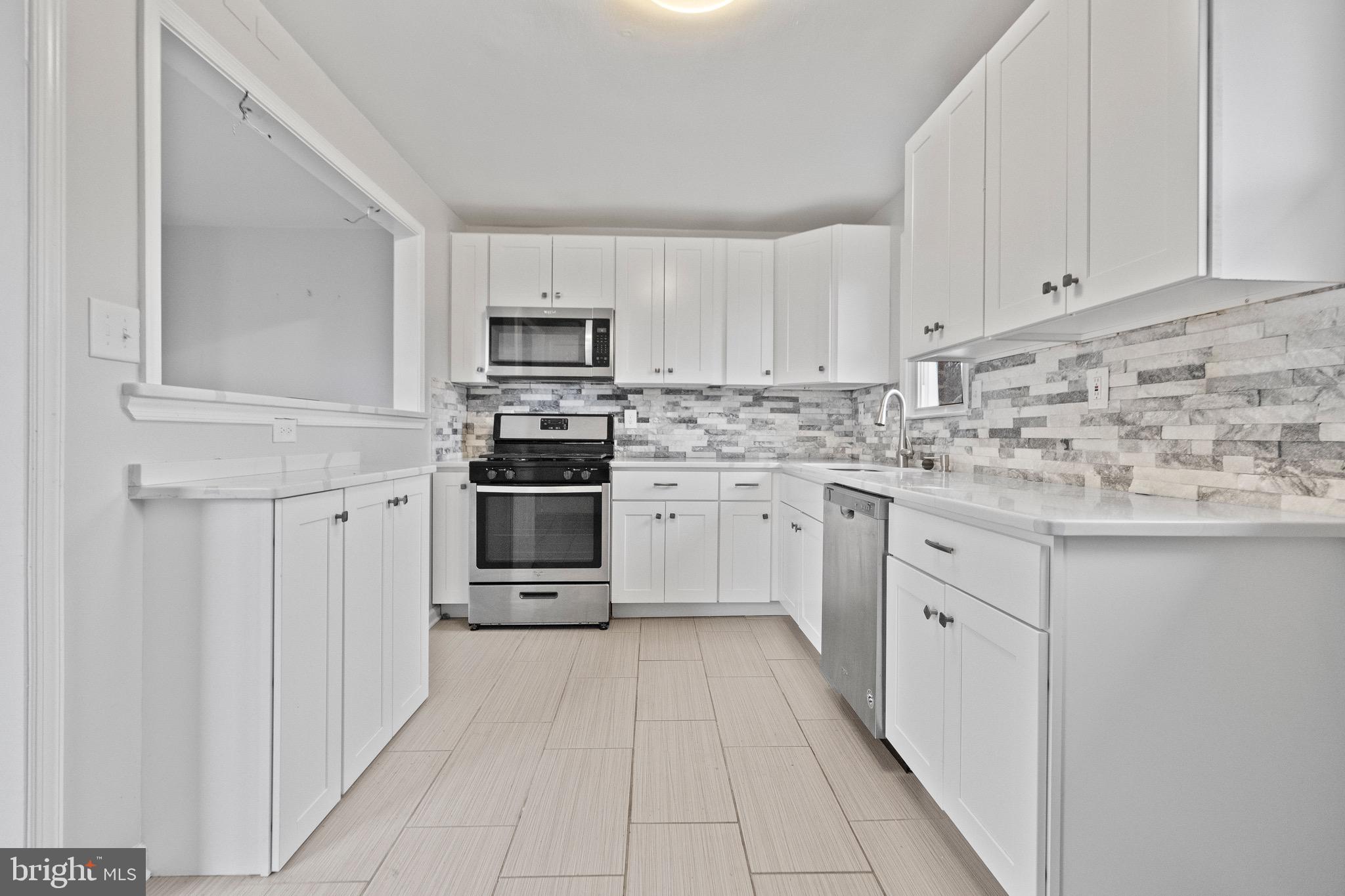 5709 VAN DYKE ROAD