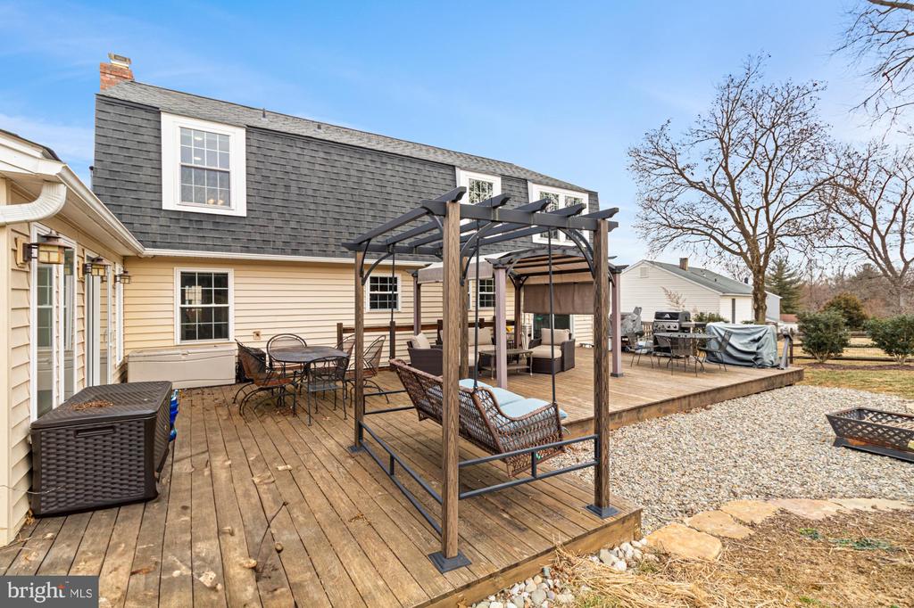 8335 TALLY HO ROAD
