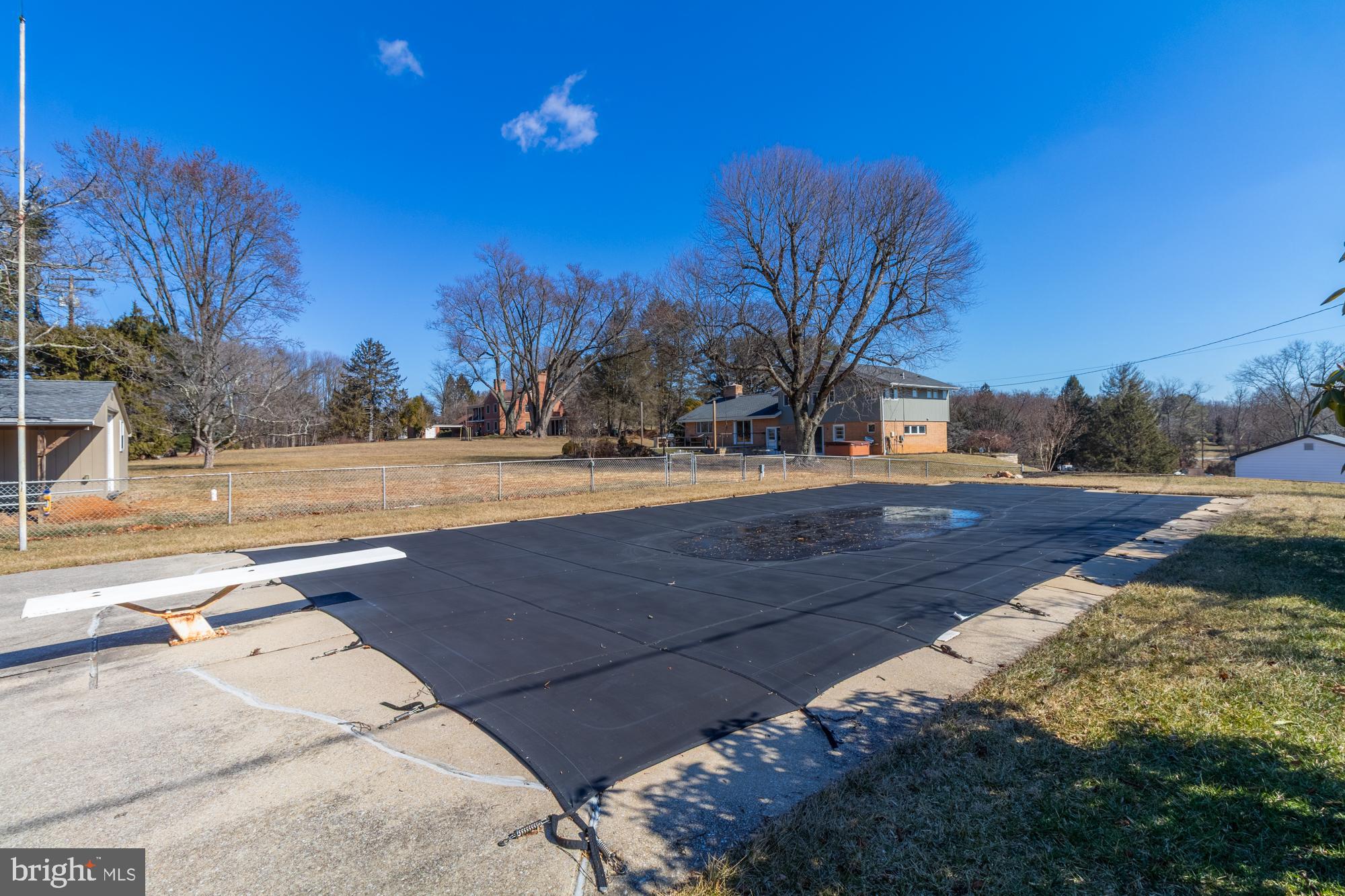 2414 STANWICK ROAD
