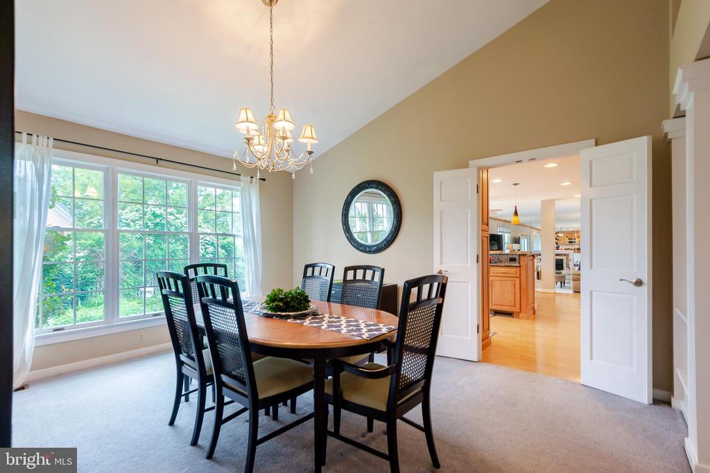 10 BROOKFIELD GARTH