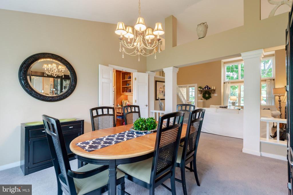 10 BROOKFIELD GARTH