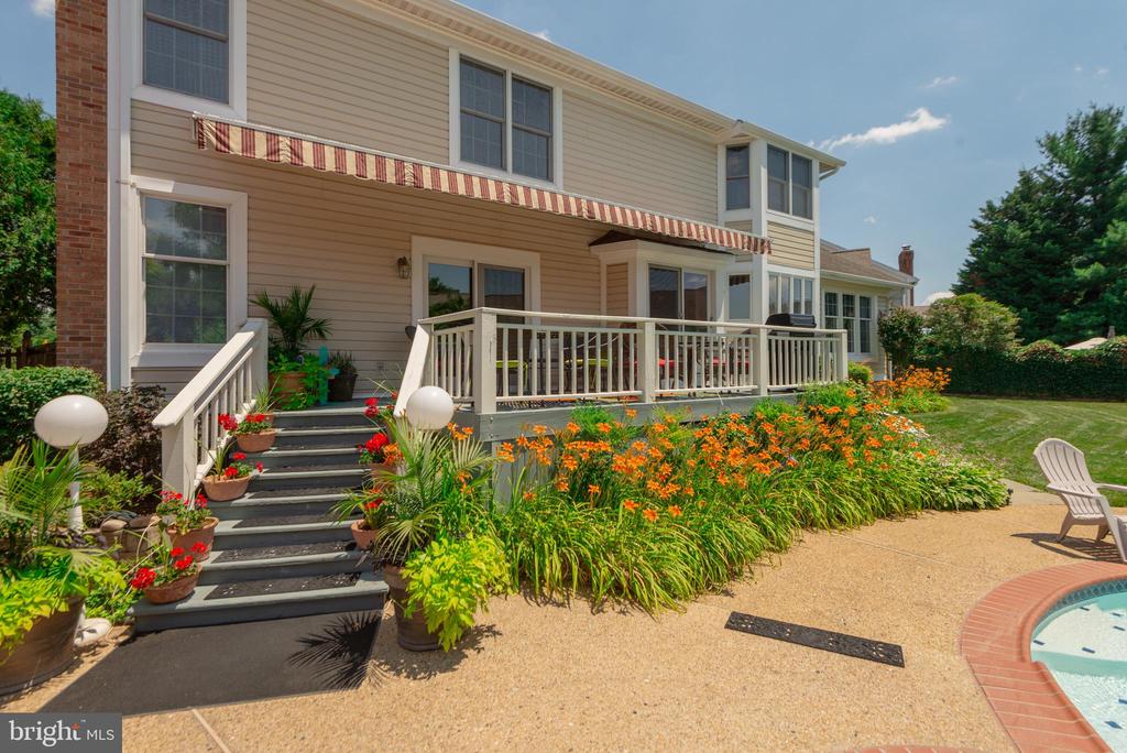 10 BROOKFIELD GARTH